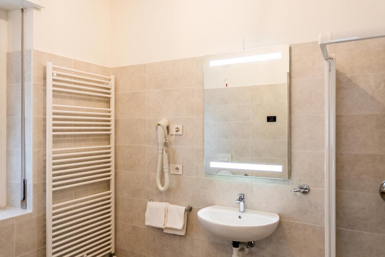 Casa San Paolo Rooms And Apartments 特伦托 外观 照片