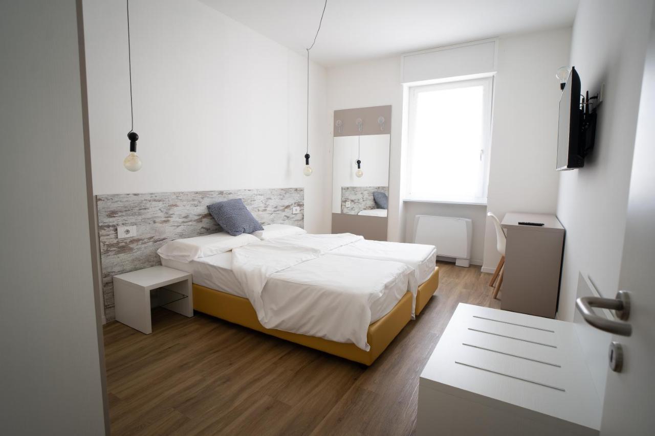 Casa San Paolo Rooms And Apartments 特伦托 外观 照片